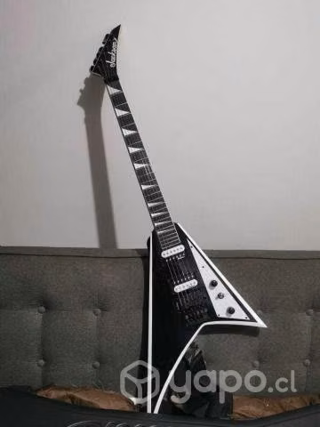 Jackson Rhoads™ JS32