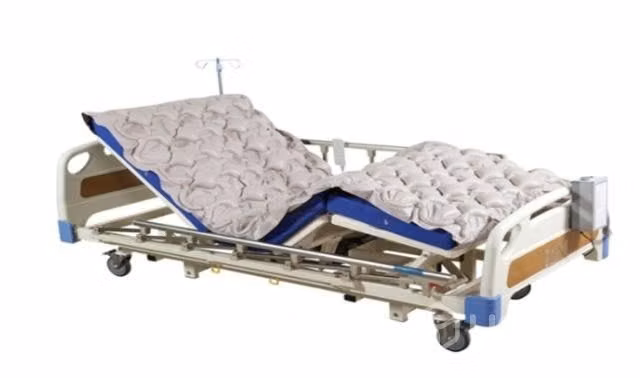 Cama clinica eléctrica - Imagen 3
