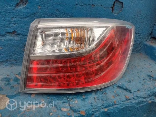 Foco trasero der mazda cx