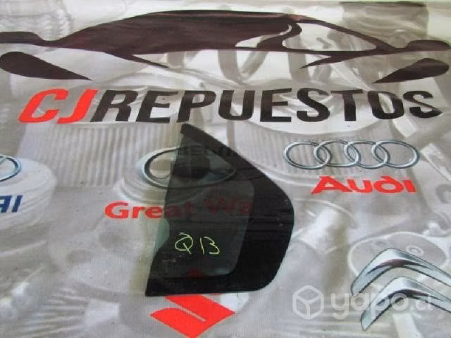 Luneta trasera izquierda renault symbol 2015