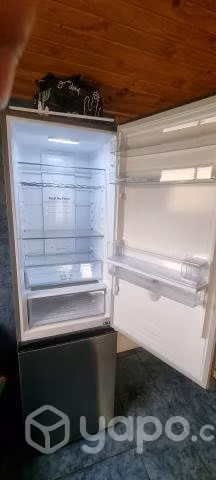 Refrigerador hisense 324lt