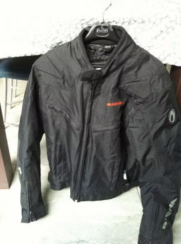 Chaqueta