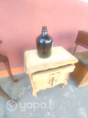 Veladores y antigüedades