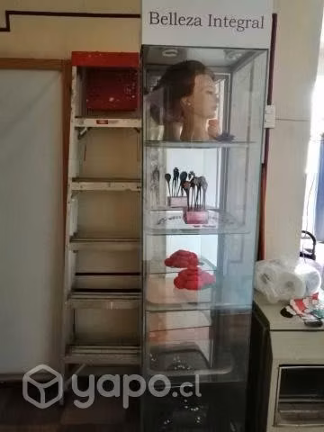Vitrina: peluqueria,negocio,etc, excelente estado - Imagen 4