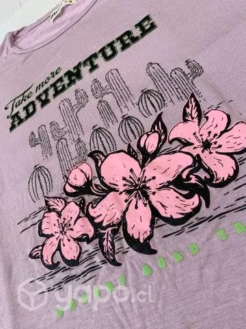 Polera marca opposite