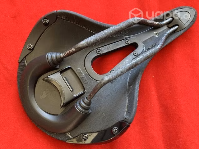 Sillín Fizik Aliante R1 Open Carbon Braided