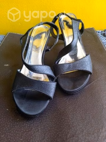 Tacones bajos ,marca Zibel - Imagen 4