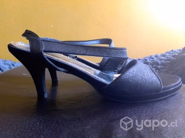 Tacones bajos ,marca Zibel - Imagen 6
