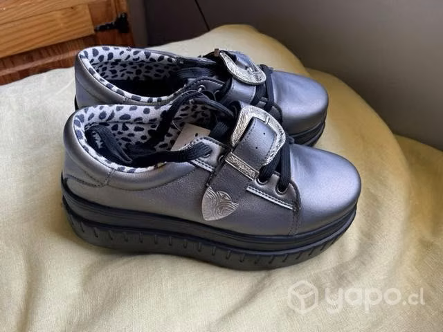 Zapatillas nuevas estilo c/moran - Imagen 3