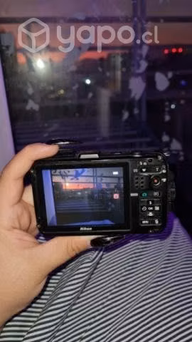 Nikon Aw100 Coolpix Waterproof