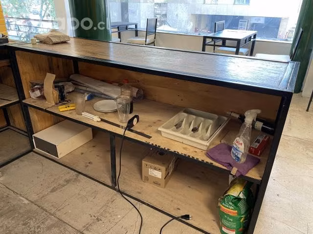 Mueble de fierro + madera