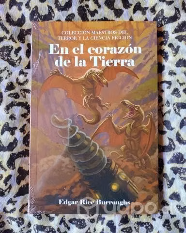 En el corazón de la tierra - Edgard Rice Burroughs