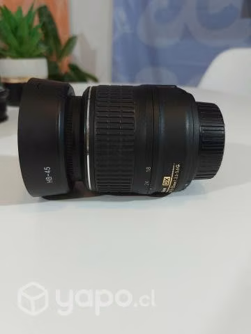 2 Lentes Nikon impecables con accesorios y a