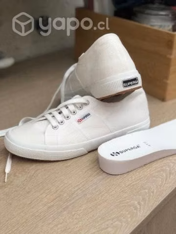 Zapatilla superga 41 1/2