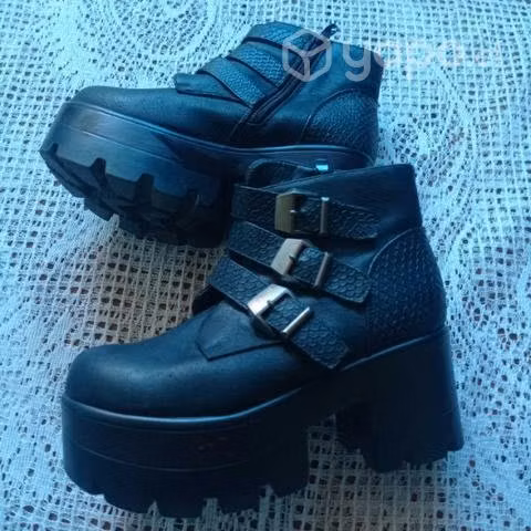 Botines talla 35