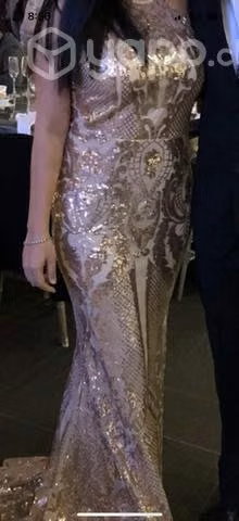 Vestido dorado talla M