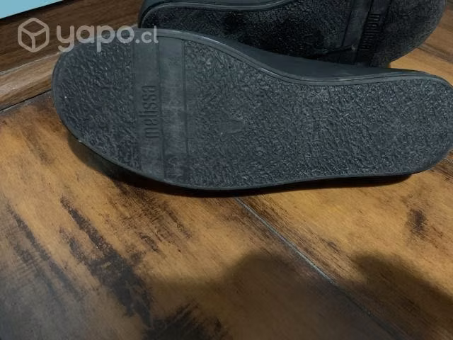 Zapatillas negras Melissa 37