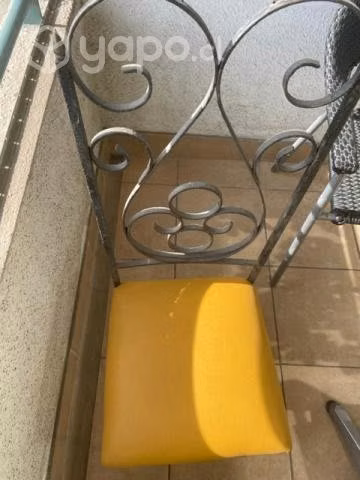Elegante Silla de Fierro Forjado Impecable