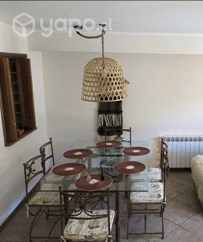 Comedor mesa de vidrio y fierro con 6 sillas
