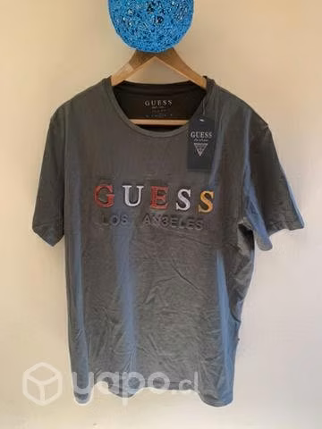 Poleras Calvin Klein y guess - Imagen 4