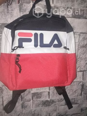 Mochila fila