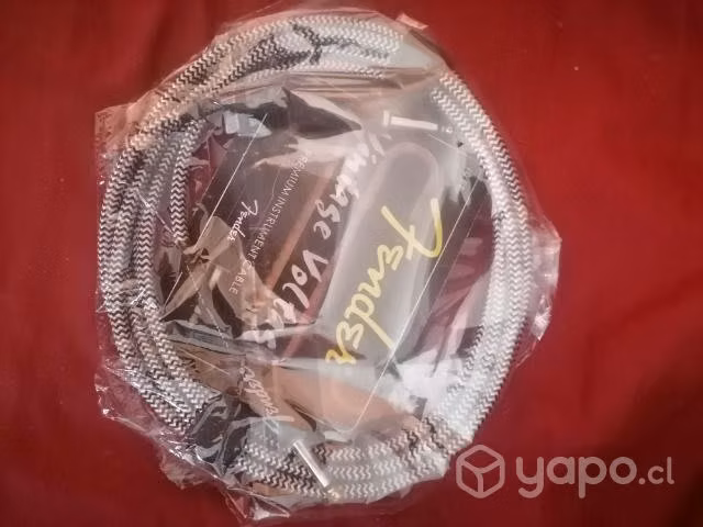 Cable Fender de bajo ruido 3m para guitarra, bajo