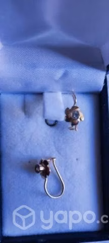 Aros oro niñita.