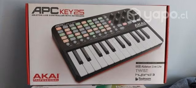 Equipo midi akai apc key25