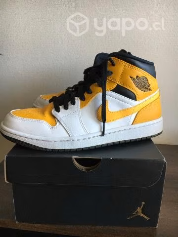 Air Jordan 1 Mid