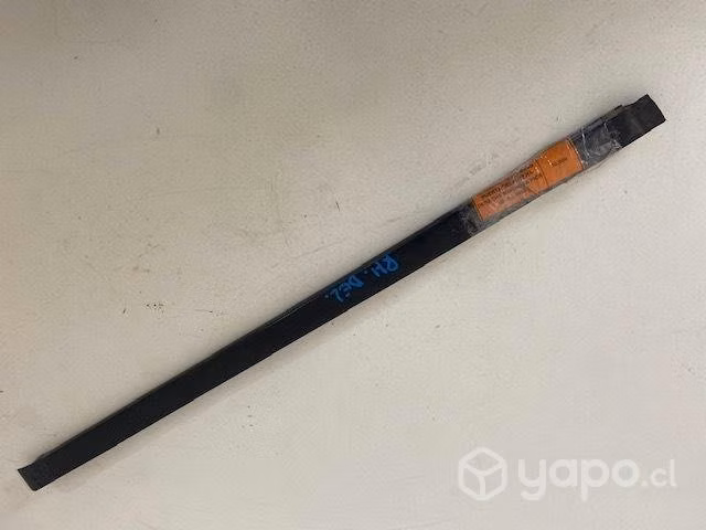 Moldura lame vidrio puerta del dere Pick up 2.2