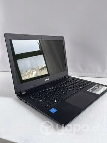 Notebook acer en excelente estado