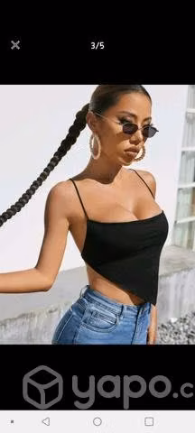 Crop top negro de espalda descubierta - Imagen 2