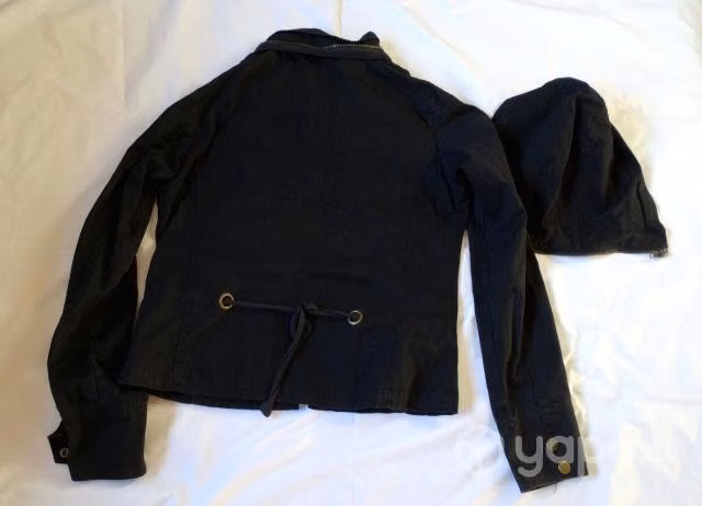 Chaqueta negra talla S