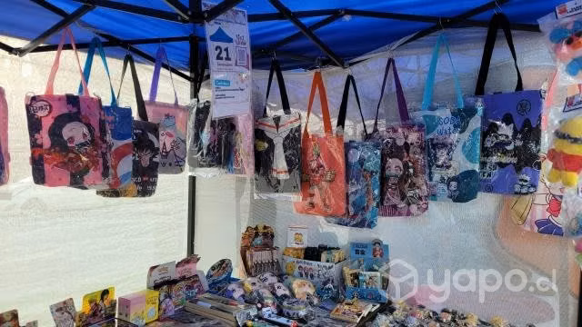 Bolsos y tote bags anime
