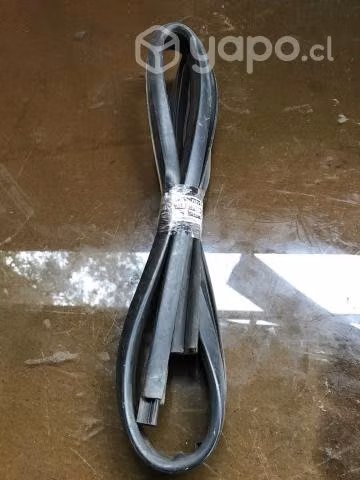 Goma vidrio puerta delantera derecha Chv N300