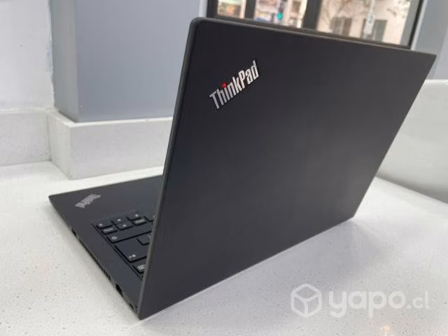 Laptop LENOVO 14, 16 ram, disco duro m2 SSD 1 tb