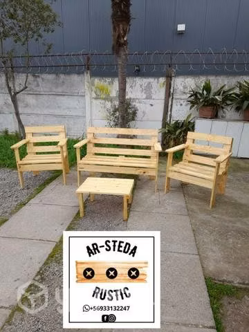 Terrazas madera de pino seca y sepillada