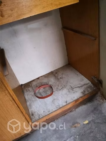 Mueble de cocina, oficina o dormitorio.