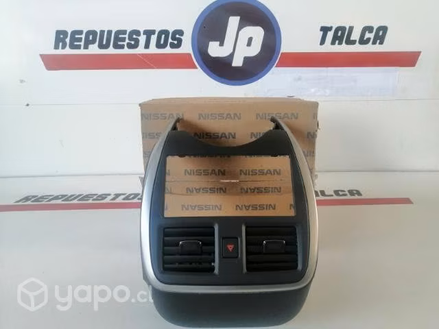 Consola Central Nissan March - Imagen 2