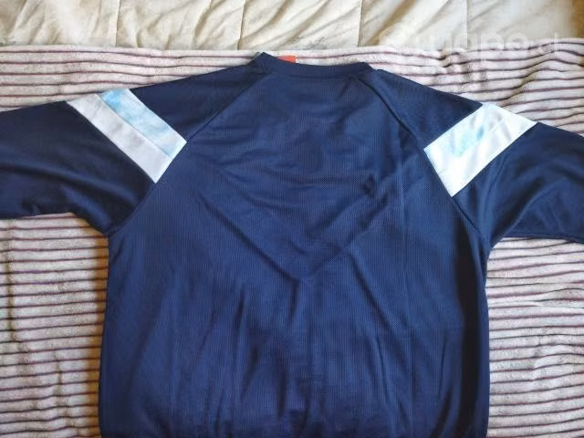 Polerón XL Manchester City Puma original NUEVO