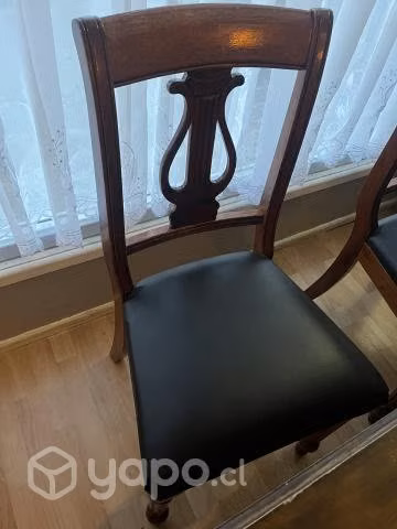 Mesa de lenga más su seis sillas de cuerina - Imagen 3