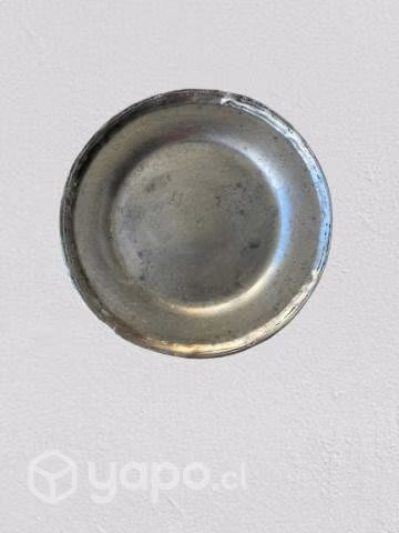 2 platos base de peltre, estaño. 18 cm