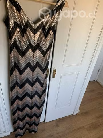 Vestido lentejuelas elegante