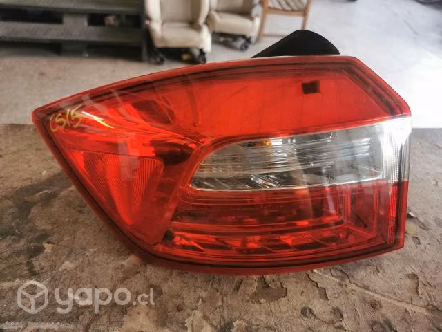 Foco trasero izquierdo changan cs15 2021 (Desarme)