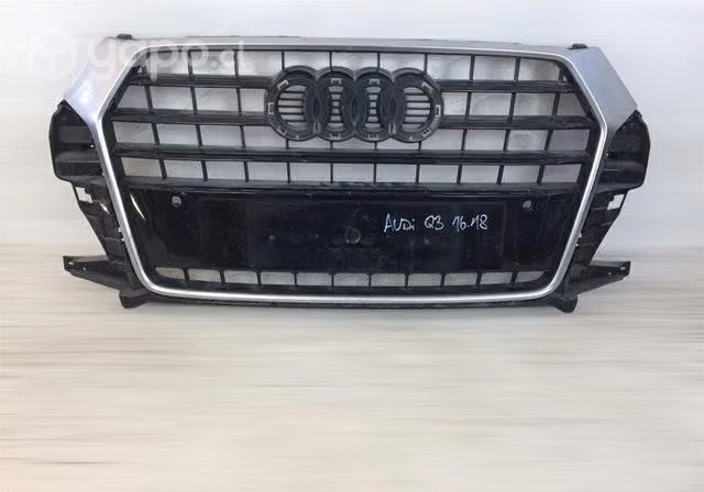 Máscara Audi Q