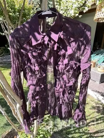 Blusa de gasa color concho de vino con