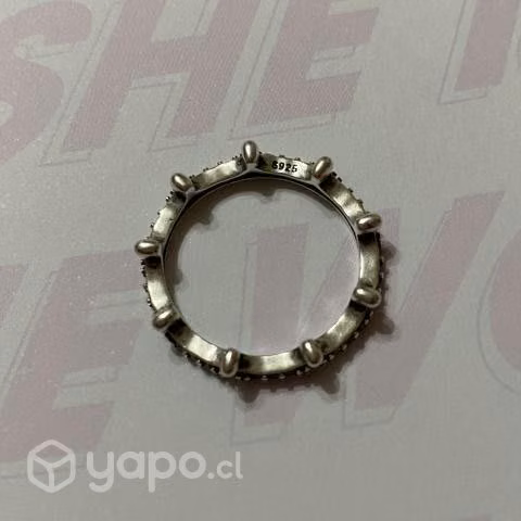 Anillo de plata corona estilo Pandora