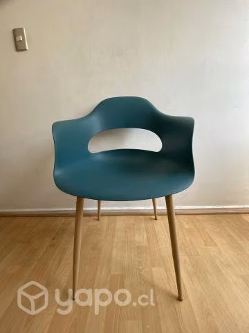 Silla marca SURDISEÑO excelente estado