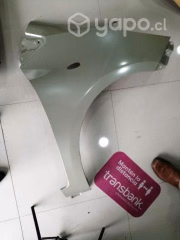 Tapabarro derecho yaris sport 2006-2012 nuevo