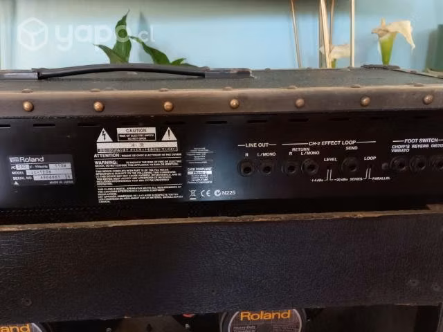 Roland JC 120 Stereo 2x12 JAPONES